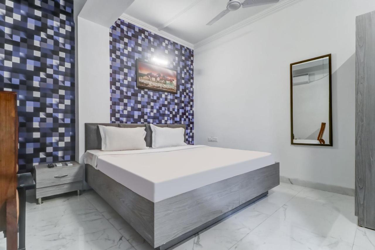 Townhouse Hotel Лудяна Екстериор снимка