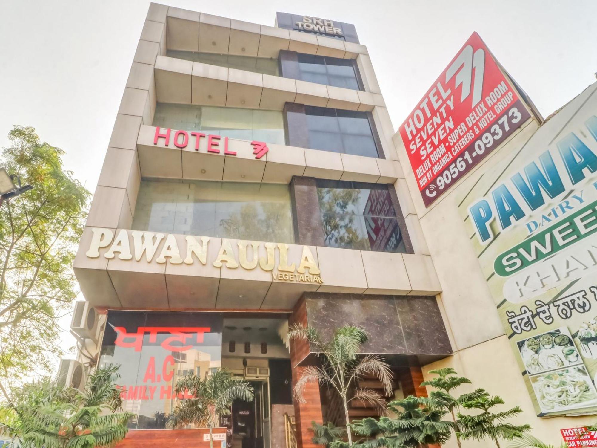 Townhouse Hotel Лудяна Екстериор снимка