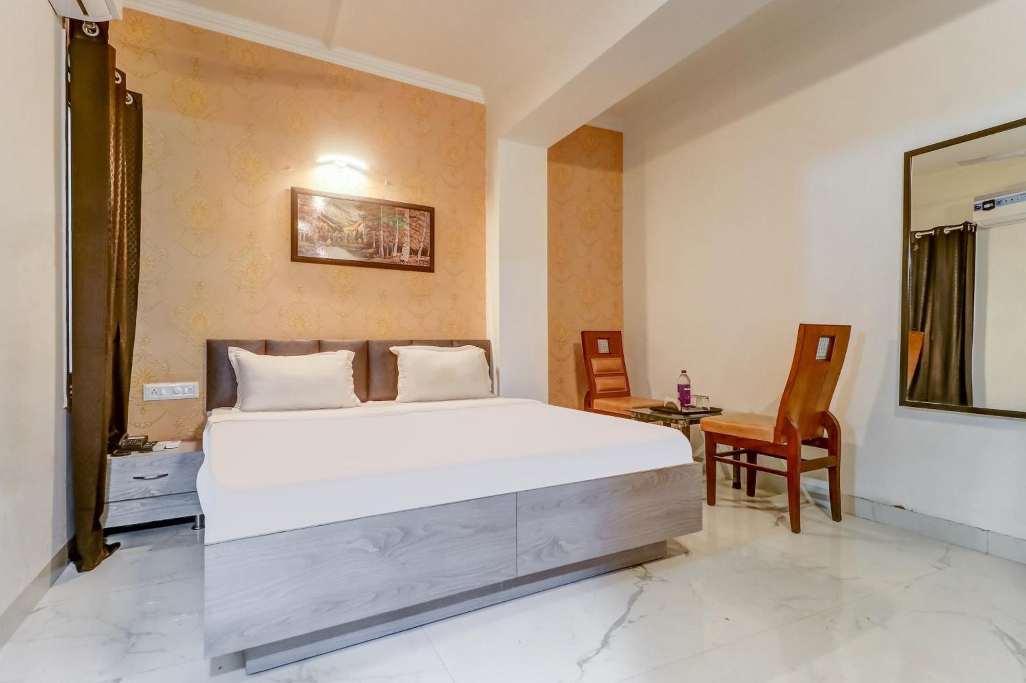 Townhouse Hotel Лудяна Екстериор снимка