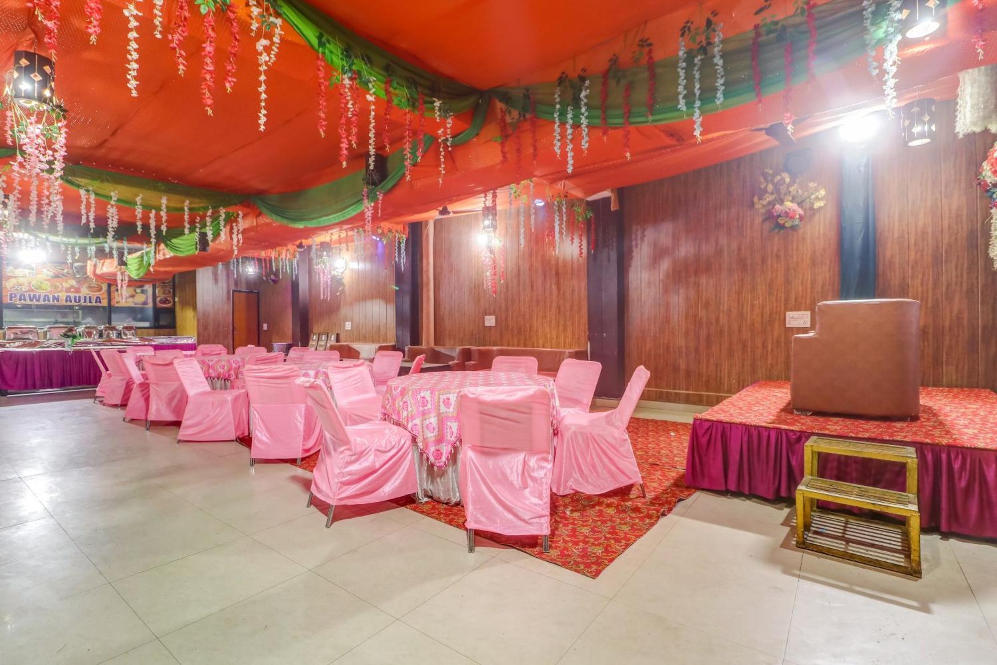 Townhouse Hotel Лудяна Екстериор снимка