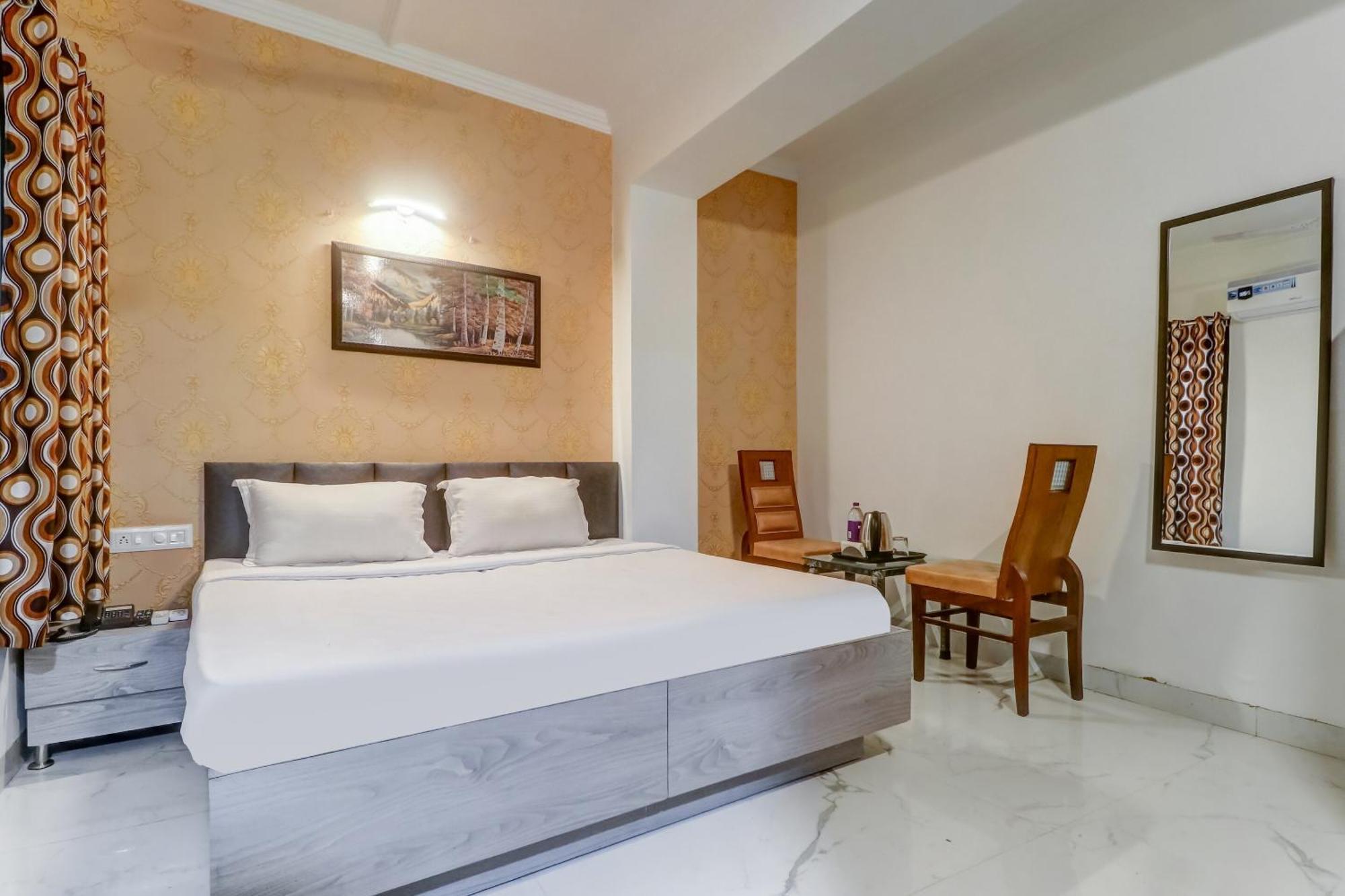 Townhouse Hotel Лудяна Екстериор снимка
